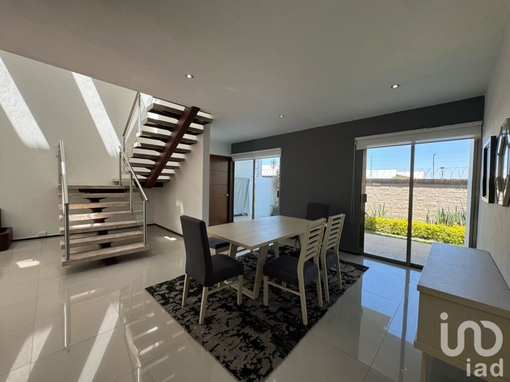 Casa en renta en Lomas de Angelopolis III, Santa Clara Ocoyucan, Puebla (Chedraui Selecto)