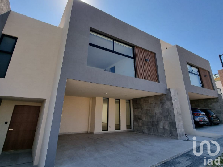 Casa en Renta en Lomas de Angelopolis III, Santa Clara Ocoyucan, Puebla, México