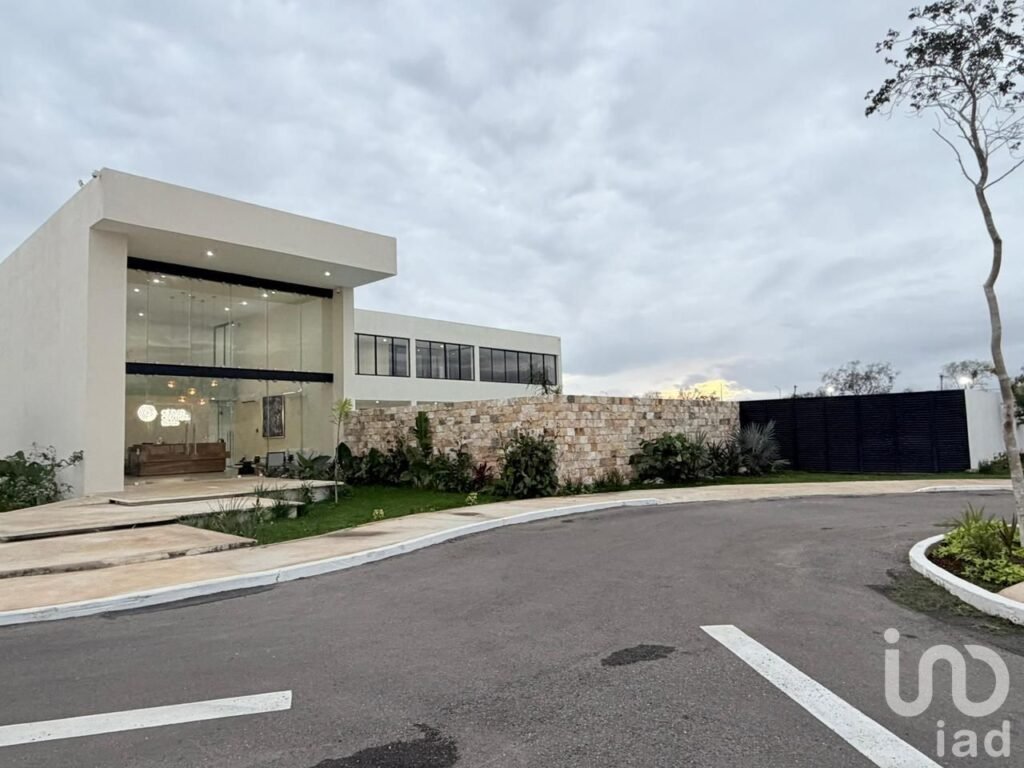 Central Mérida VENTA Terreno Residencial en Preventa con Alta Plusvalía y Desarrollo Activo