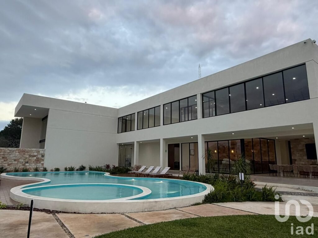 Central Mérida VENTA Terreno Residencial en Preventa con Alta Plusvalía y Desarrollo Activo