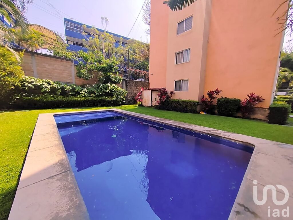 Departamento en Palmira Cuernavaca con alberca y vigilancia 24 horas