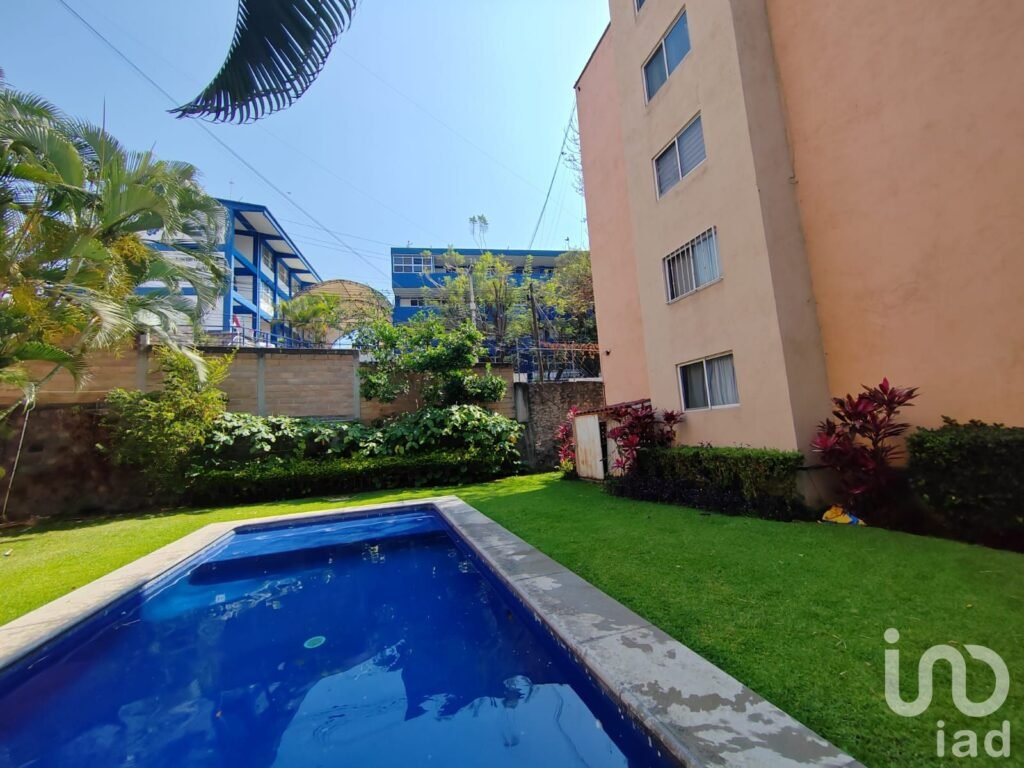 Departamento en Palmira Cuernavaca con alberca y vigilancia 24 horas