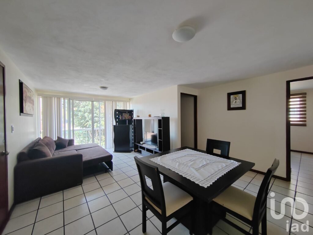 Departamento en Palmira Cuernavaca con alberca y vigilancia 24 horas