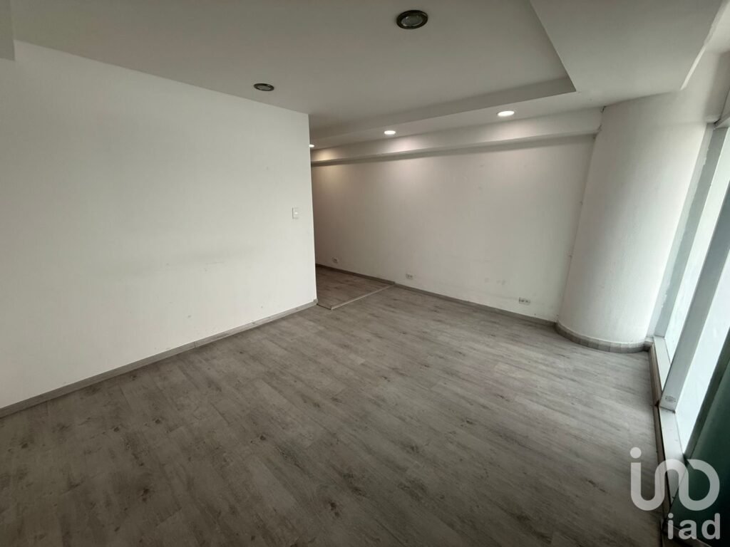 LOCAL EN RENTA EN LOMAS DE ANGELOPOLIS