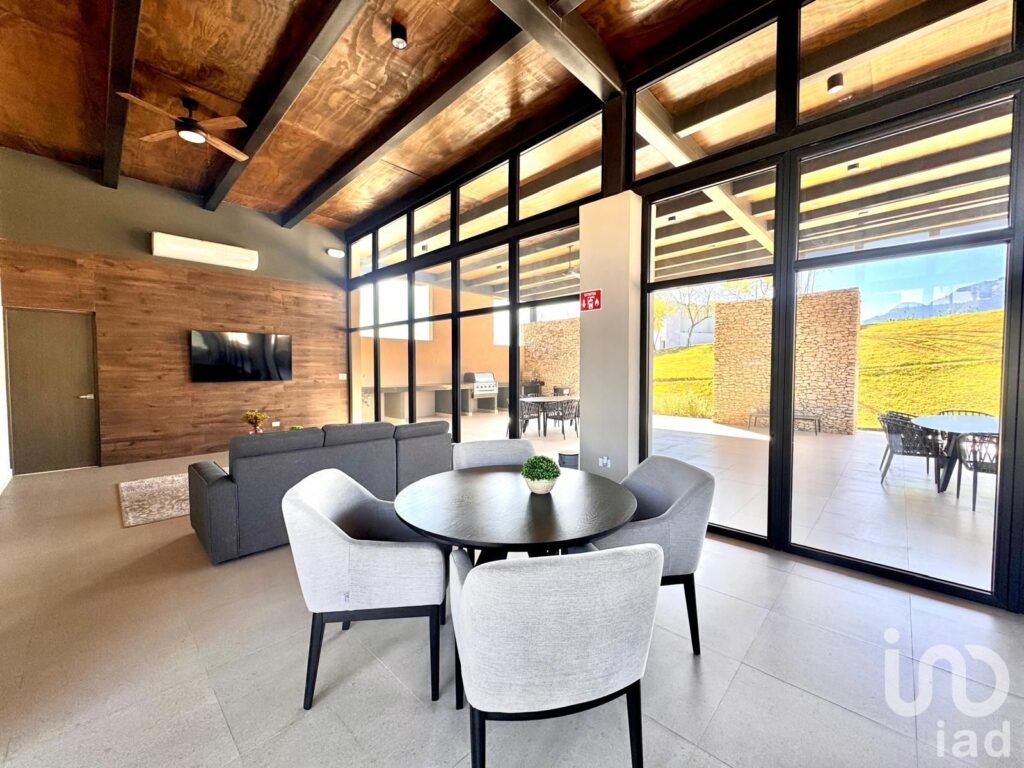 Venta terreno / lote residencial, Zona El Barrial