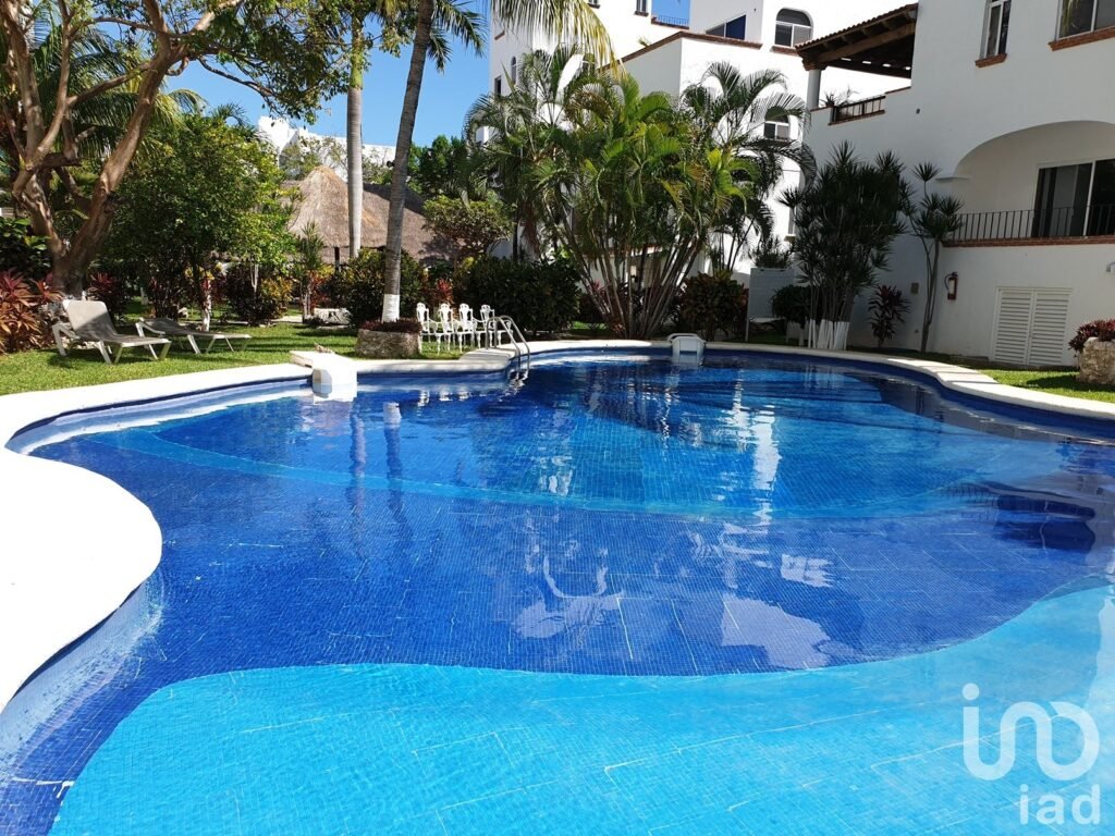 DEPARTAMENTO AMUEBLADO EN RENTA  LA NORIA CANCUN EN 3 REC ALBERCA
