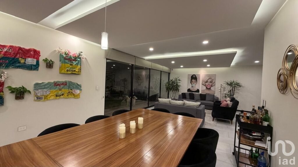 CASA EN RENTA EN GRAN RESERVA, LOMAS DE ANGELOPOLIS