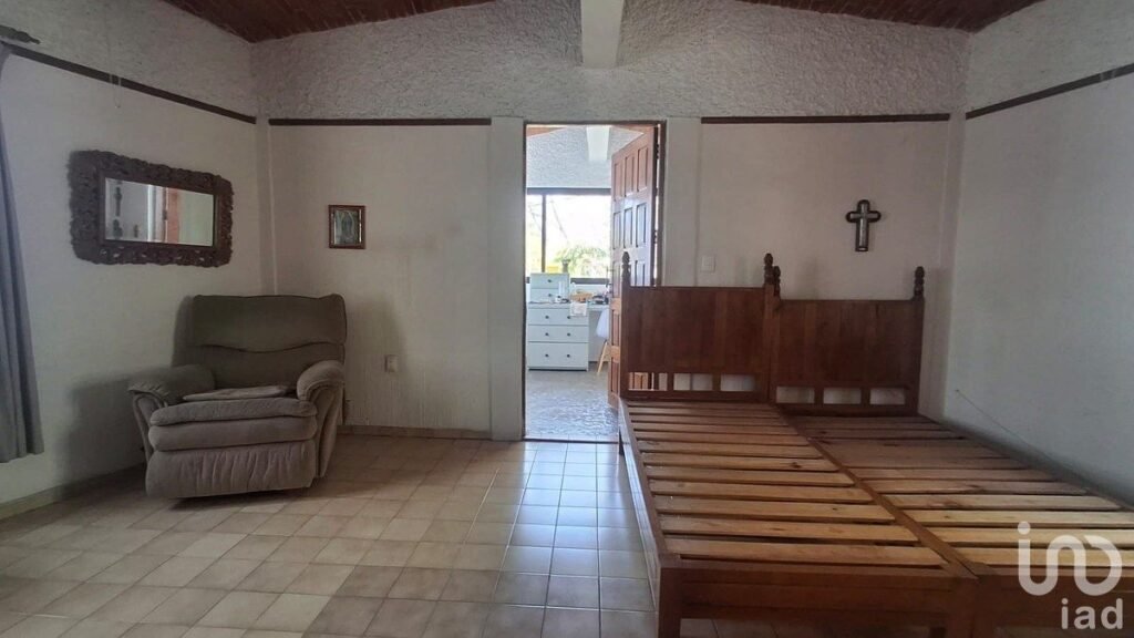 Casa en Renta con Local Comercial en Arquitos Querétaro