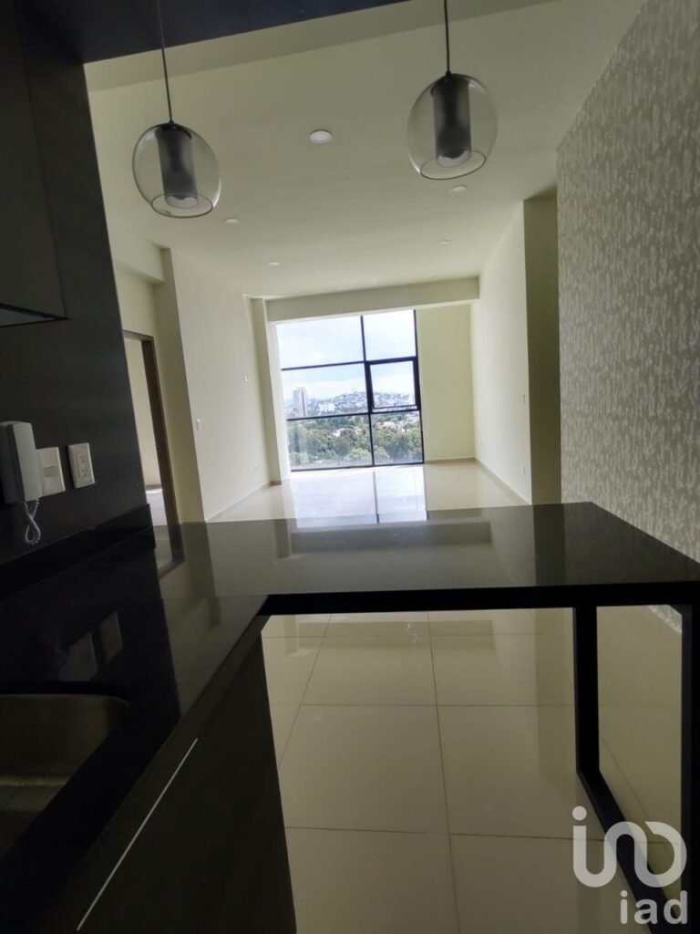 DEPARTAMENTO EN RENTA FRENTE A CRUZ DEL SUR, CERCA DE ZAVALETA