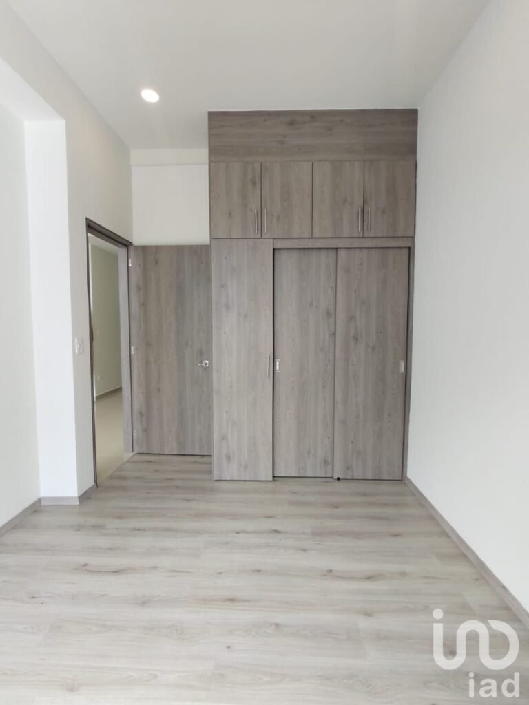 DEPARTAMENTO EN RENTA FRENTE A CRUZ DEL SUR, CERCA DE ZAVALETA