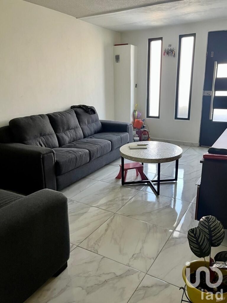 VENTA DE CASA EN CUAUTLANCINGO MODERNA Y FUNCIONAL