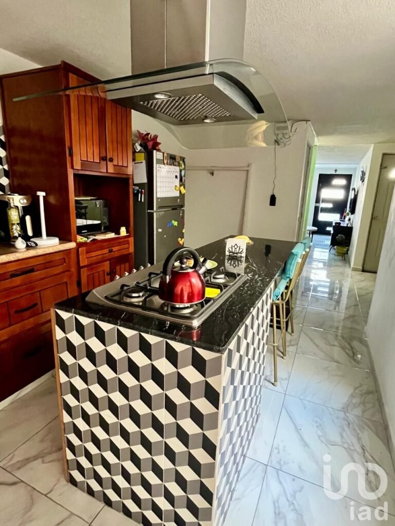 VENTA DE CASA EN CUAUTLANCINGO MODERNA Y FUNCIONAL