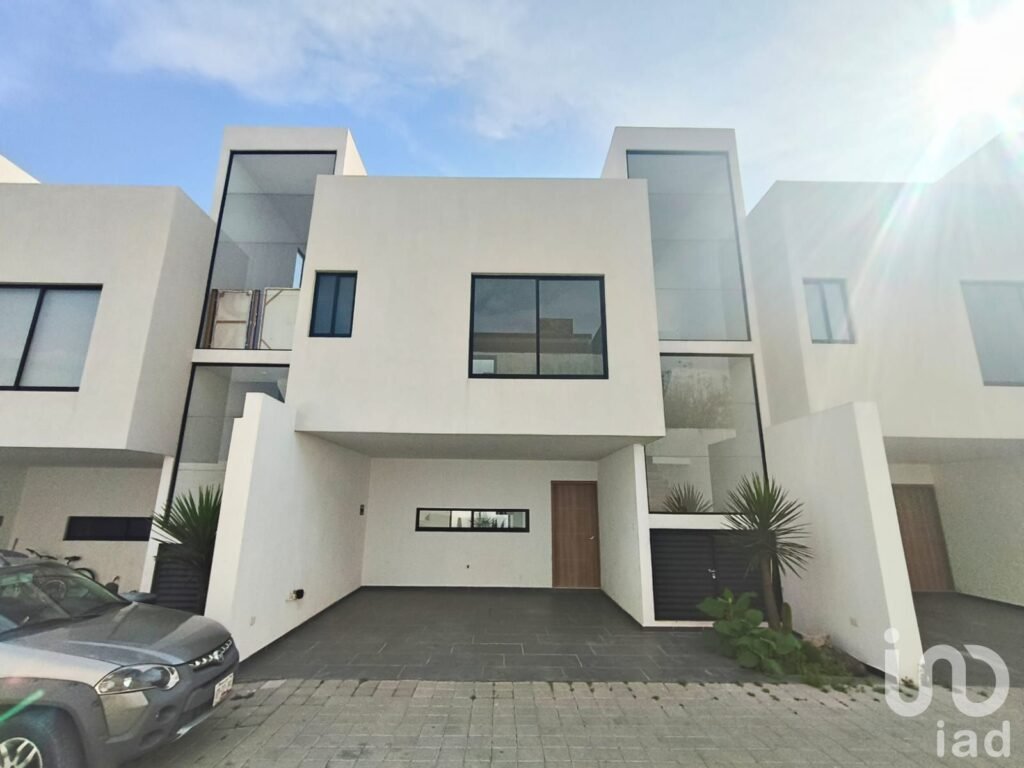 Casa en venta Tlaxcalancingo, San Andres Cholula, cerca universidades como, UVM, Anáhuac, UDLAP