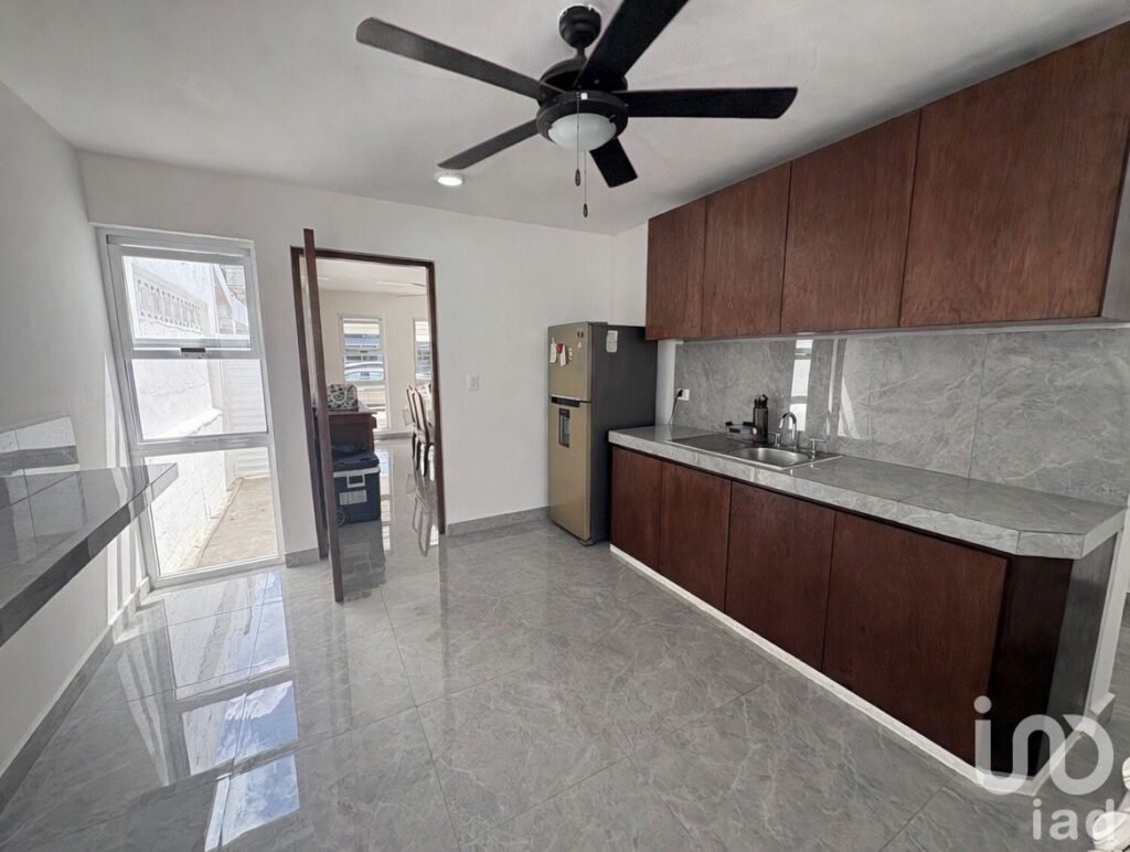 Casa de una planta en Vista Alegre Norte con amplio terreno y excelente ubicación