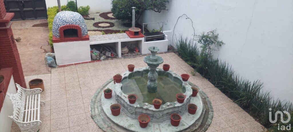 AMPLIA CASA EN RENTA EN EL CENTRO HISTORICO DE OAXACA.