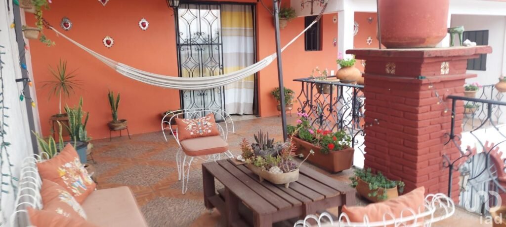 AMPLIA CASA EN RENTA EN EL CENTRO HISTORICO DE OAXACA.