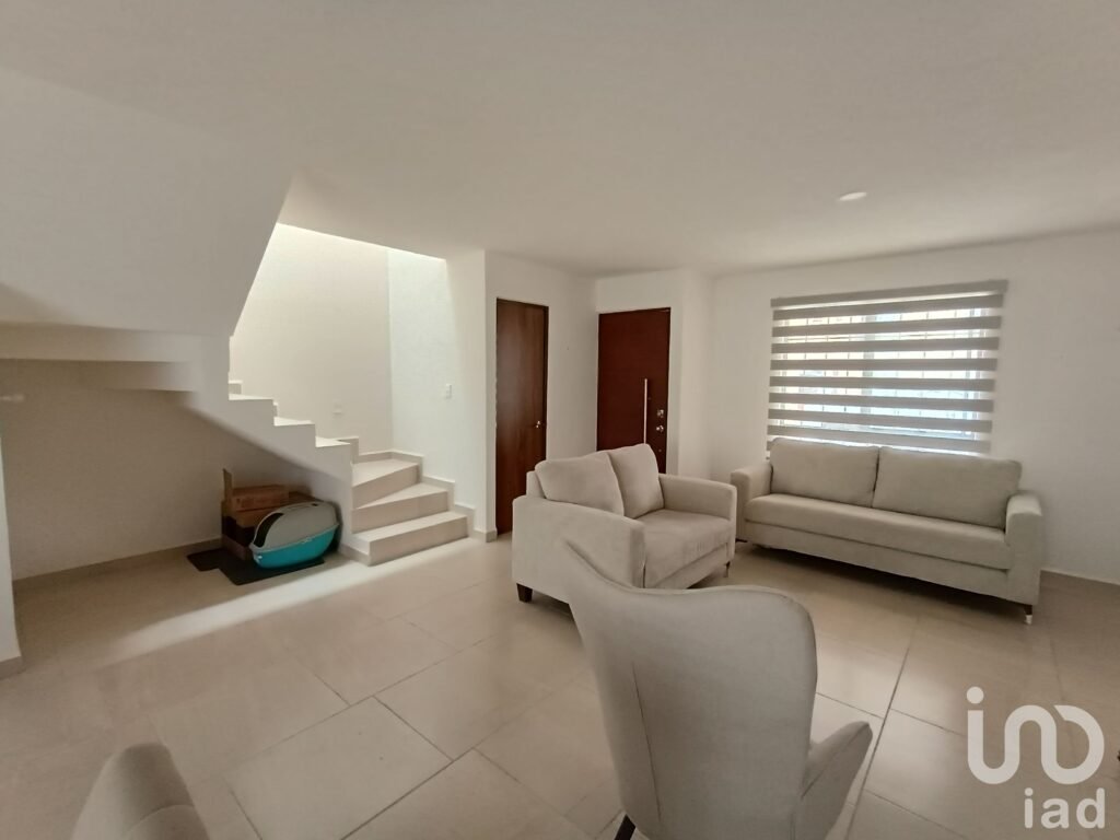 CASA EN RENTA AMUEBLADA EN LUCERNA AGUASCALIENTES SUR