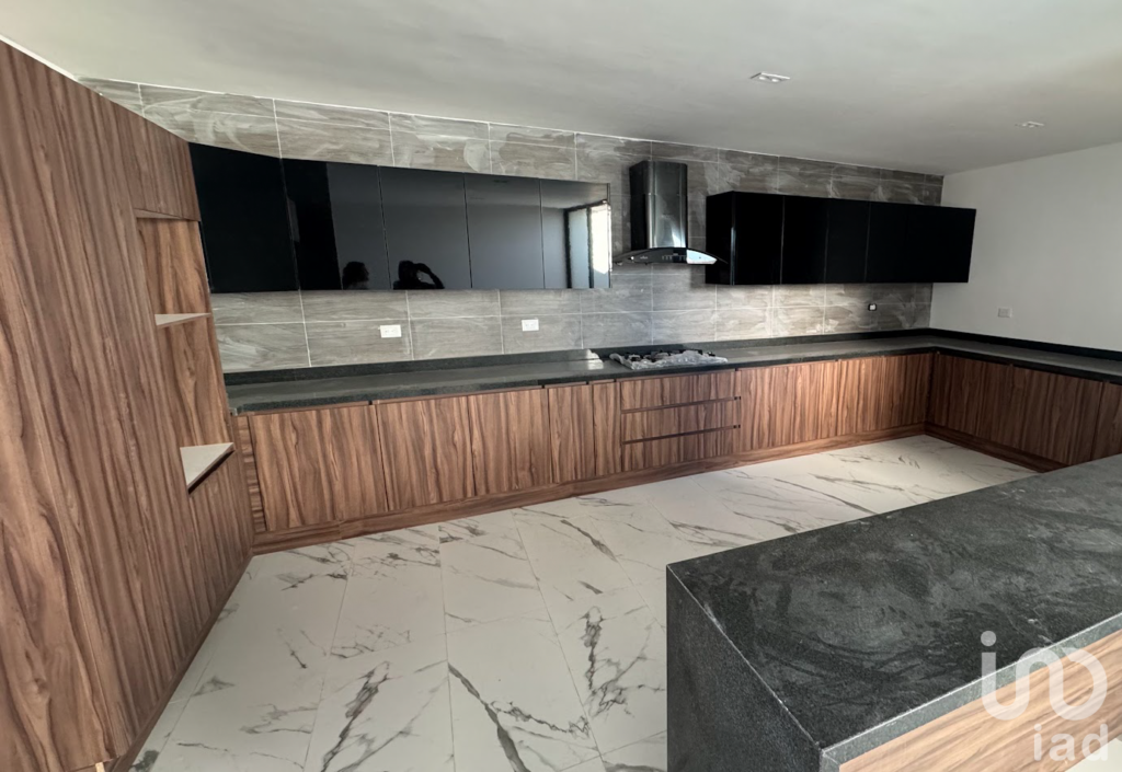 Casa en San Andrés Cholula | 4 Rec | Frente a Alberca