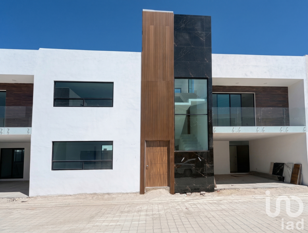 Casa en San Andrés Cholula | 4 Rec | Frente a Alberca