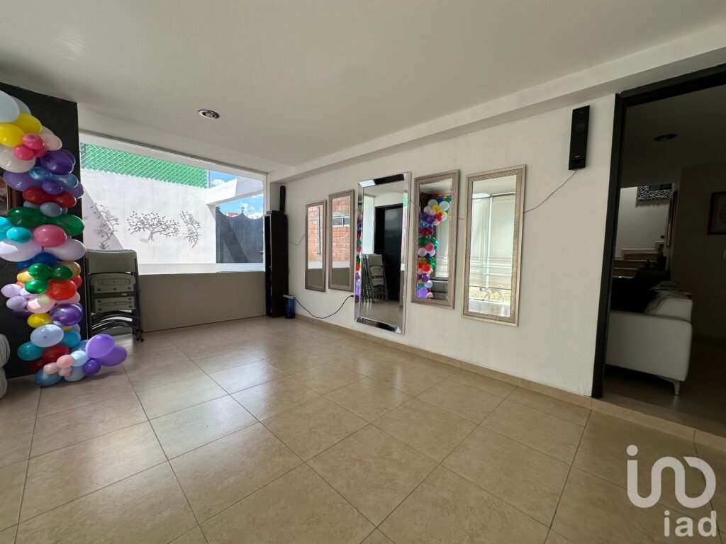 HERMOSA CASA EN VENTA EN COLONIAL SANTA FE, PACHUCA, HIDALGO