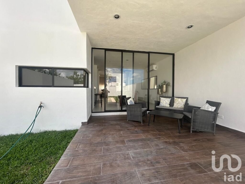 Casa Nueva en Venta Dzitya con Paneles Solares y Piscina