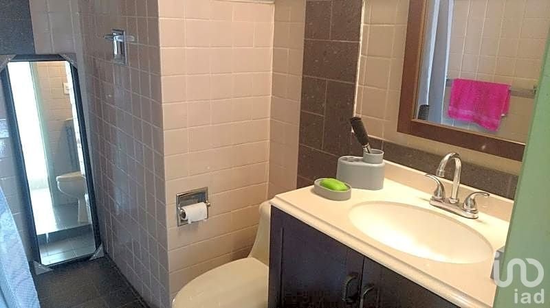 CASA CON ALBERCA EN RANCHO CORTES EN CUERNAVACA MORELOS