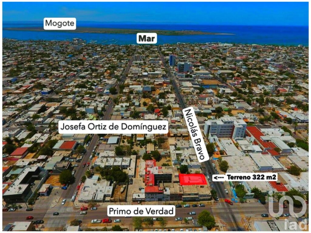 Se vende terreno con uso comercial con edificio de oficinas en el centro de La Paz BCS