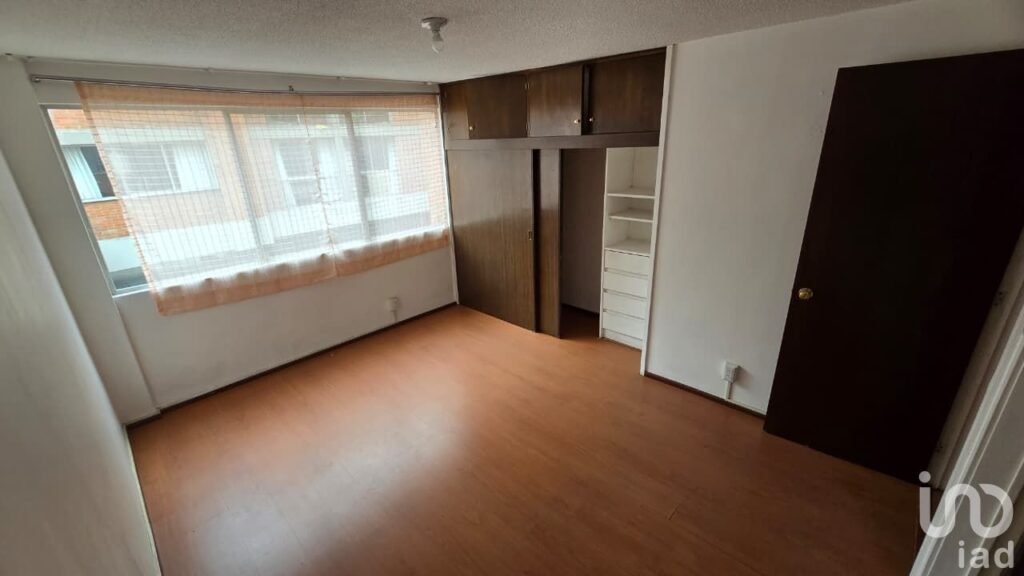DEPARTAMENTO EN RENTA EN AV. PACIFICO,COYOACAN,CIUDAD DE MEXICO