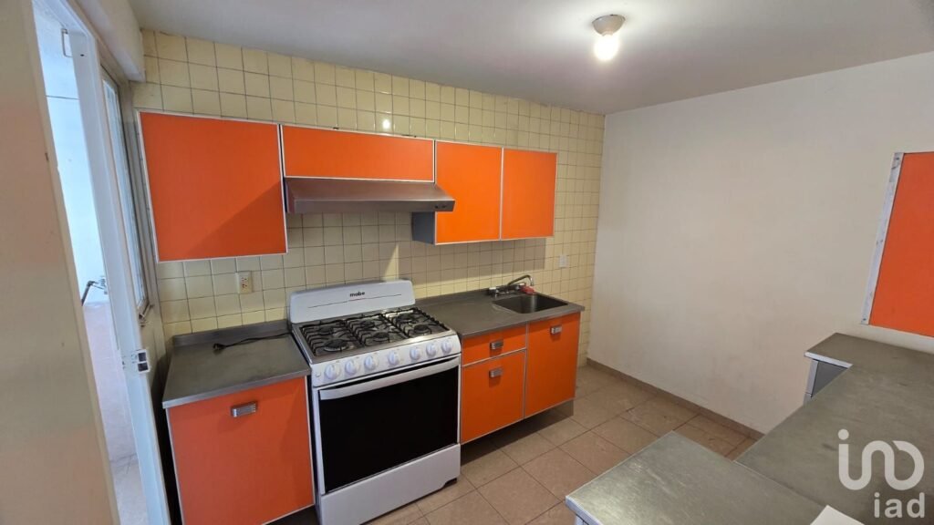 DEPARTAMENTO EN RENTA EN AV. PACIFICO,COYOACAN,CIUDAD DE MEXICO