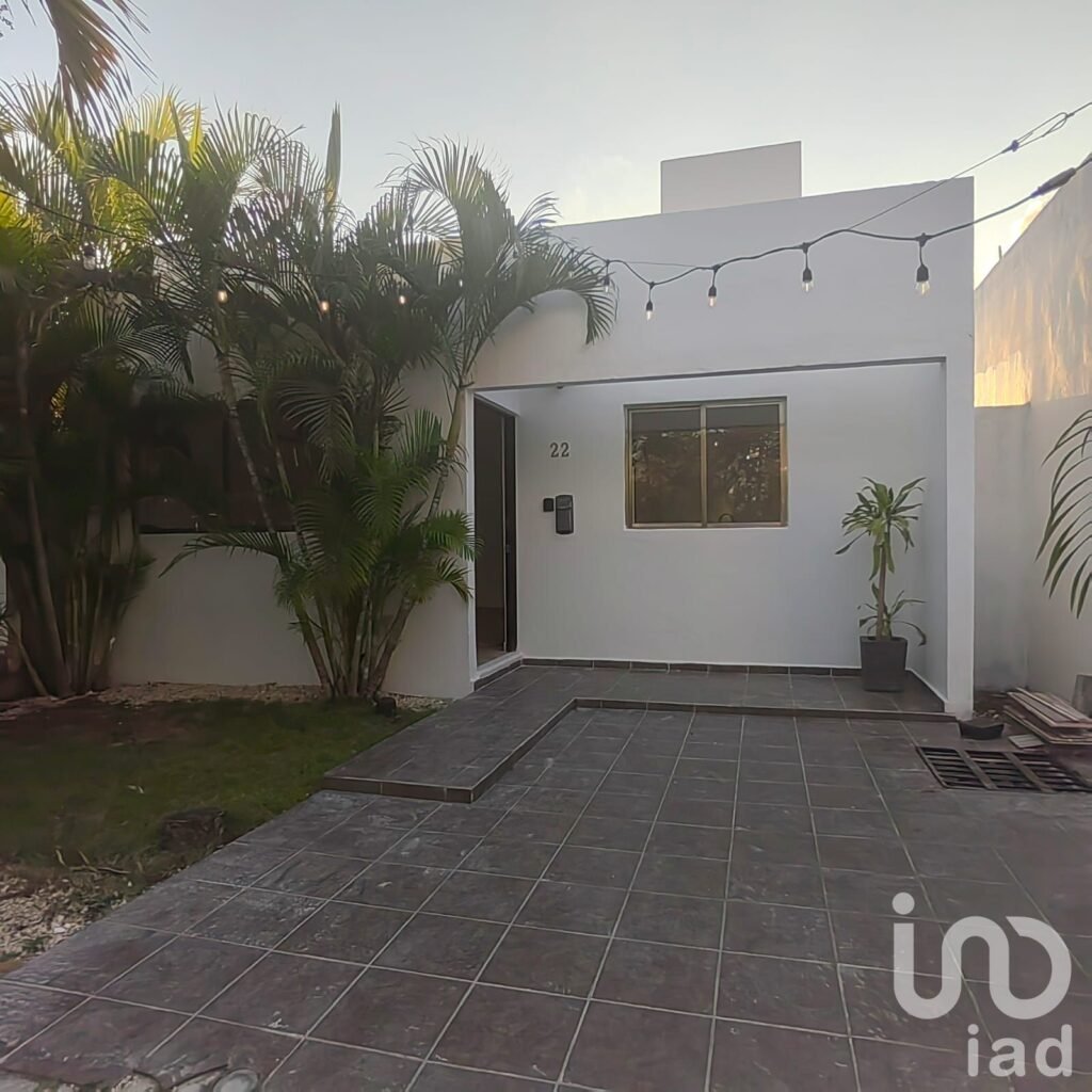 CASA EN VENTA EN POLÍGONO SUR CANCUN QUINTANA ROO