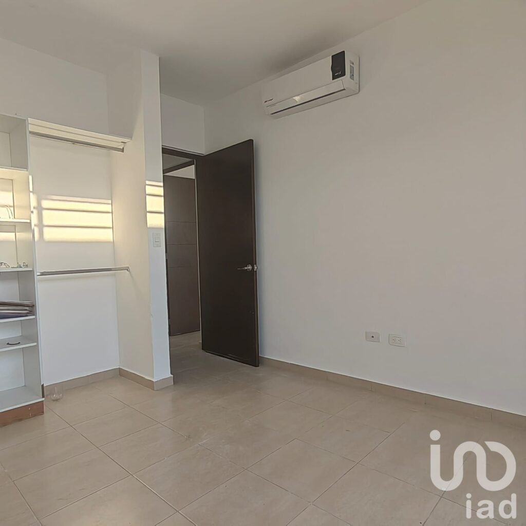 CASA EN VENTA EN POLÍGONO SUR CANCUN QUINTANA ROO