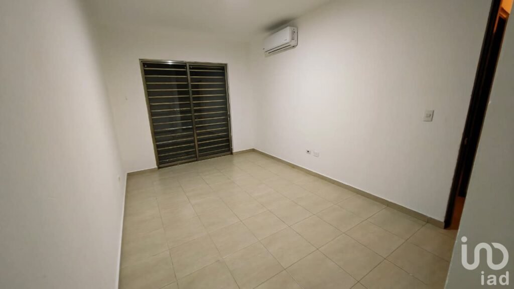 CASA EN VENTA EN POLÍGONO SUR CANCUN QUINTANA ROO