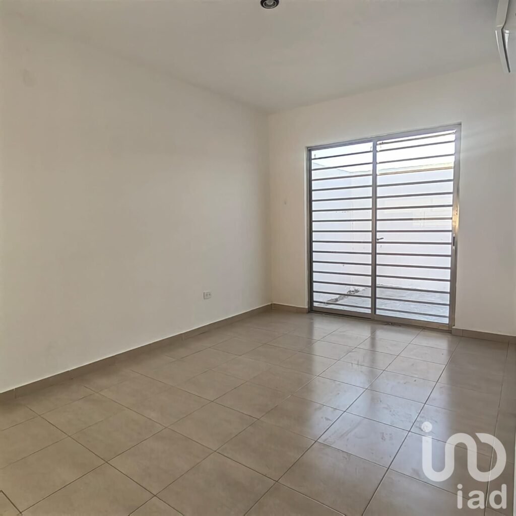 CASA EN VENTA EN POLÍGONO SUR CANCUN QUINTANA ROO