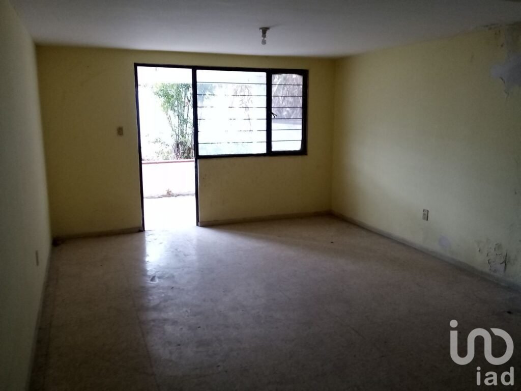 CASA EN VENTA EN IXTAPAN DE LA SAL IDEAL PARA INVERSIONISTAS