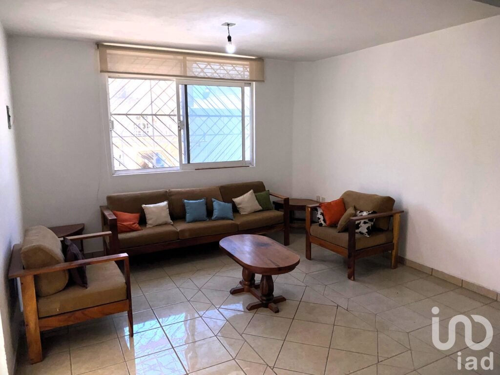 Casa en Venta en esquina, ubicación estratégica, cercanía con zona centro y Av. Colosio