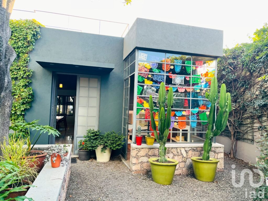CASA ACUARELA - Casa principal con 5 apartamentos totalmente amueblados en el corazon de Guanajuato
