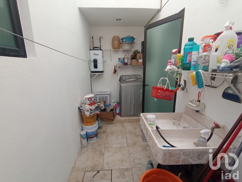 Casa amueblada de un nivel en renta en Real del Bosque, Corregidora