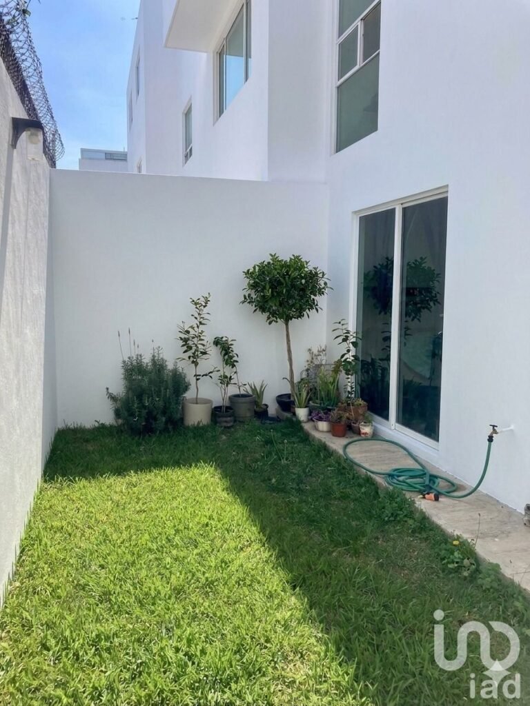 Venta de casa en Frac Britania, La Calera