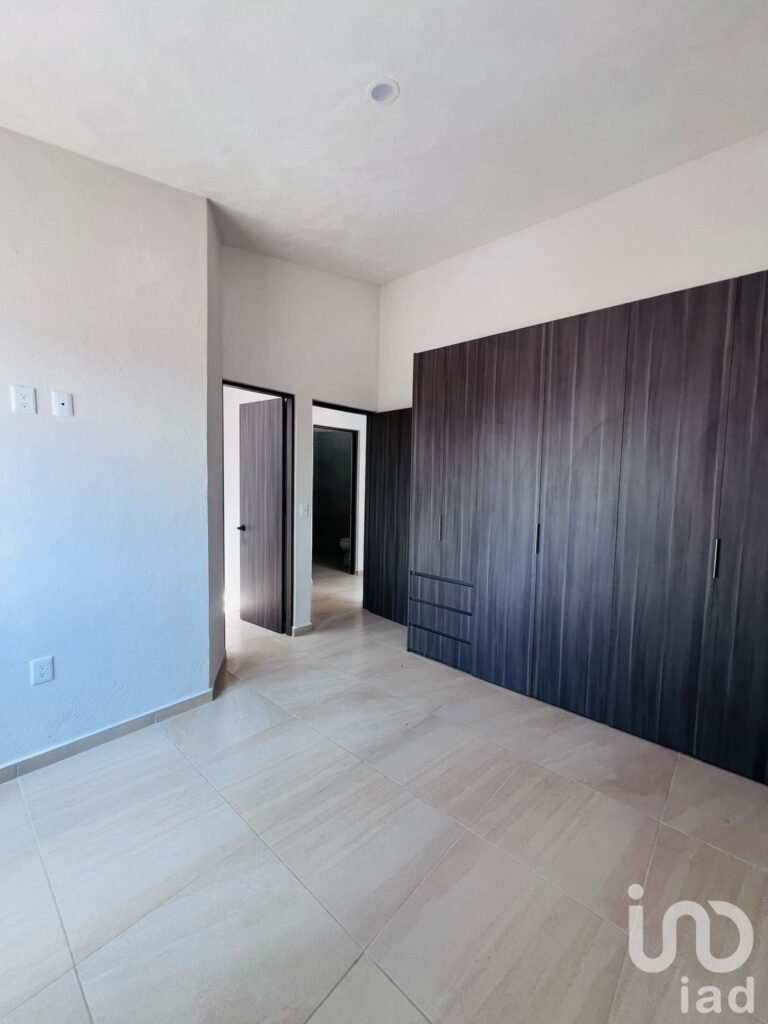 CASA DE AUTOR EN VENTA EN CIUDAD MADERAS EL MARQUES QUERETARO