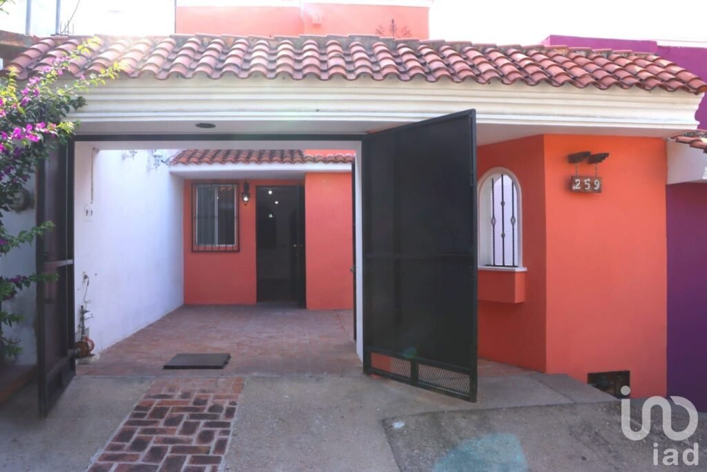 RENTO CASA 2 RECAMARAS EN CAMPANARIO, TUXTLA GUTIERREZ