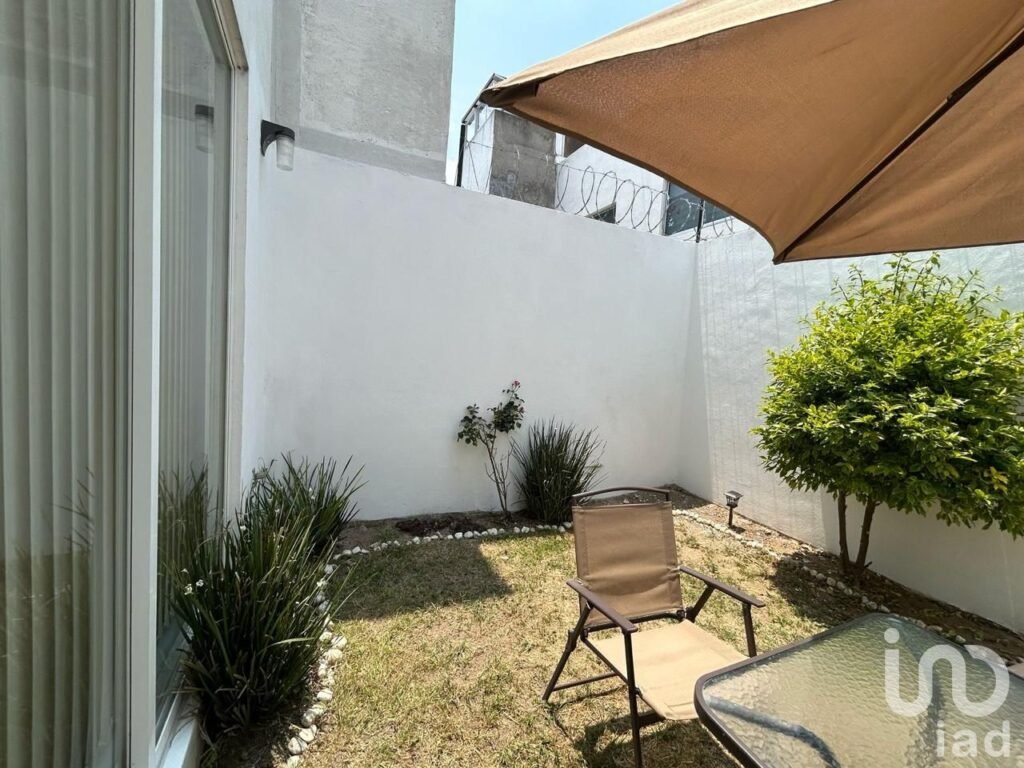 Casa en Renta en La Antigua Cementera