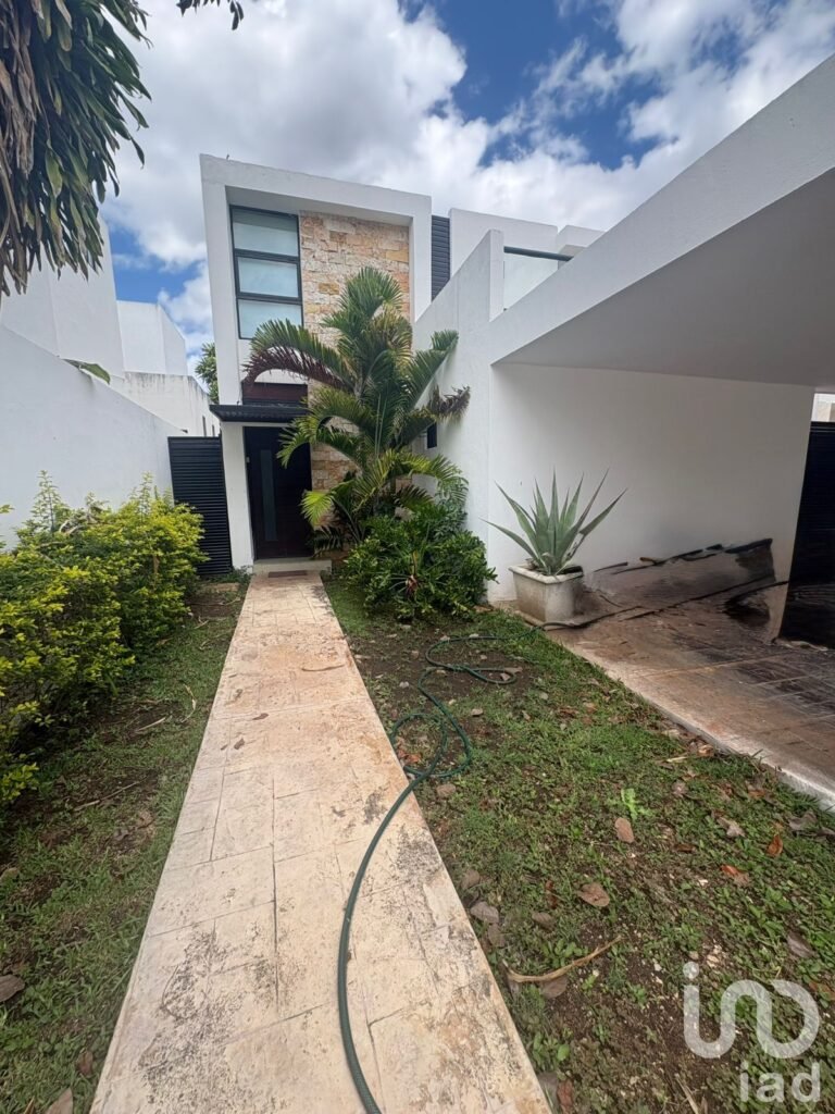 HERMOSA CASA EN RENTA PORTO NOVO, SANTA GERTRUDIS COPO, ZONA CABO NORTE