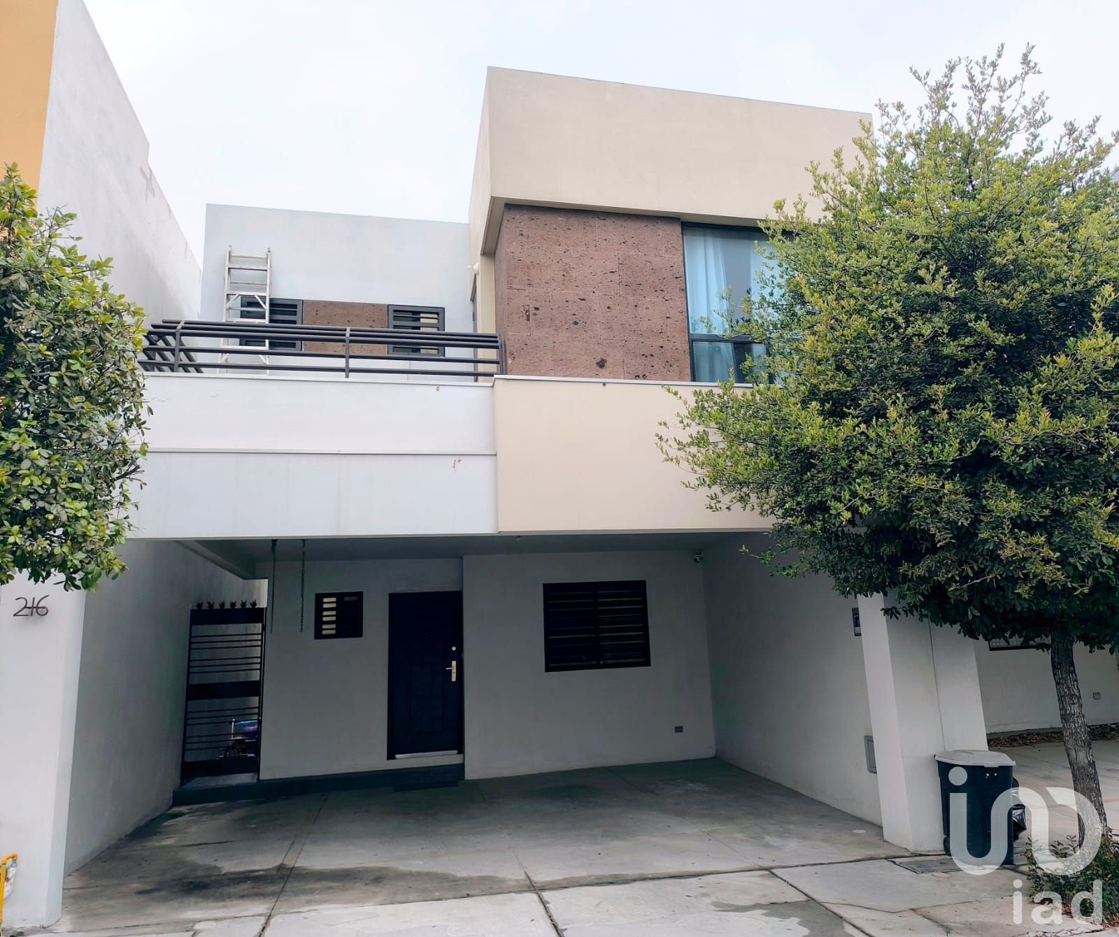 Casa Equipada en Venta en Residencial Toscana, Dominio Cumbres