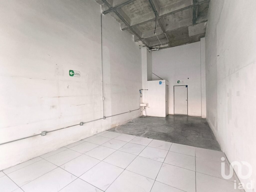 Venta Local en Planta Baja - Plaza Malibu