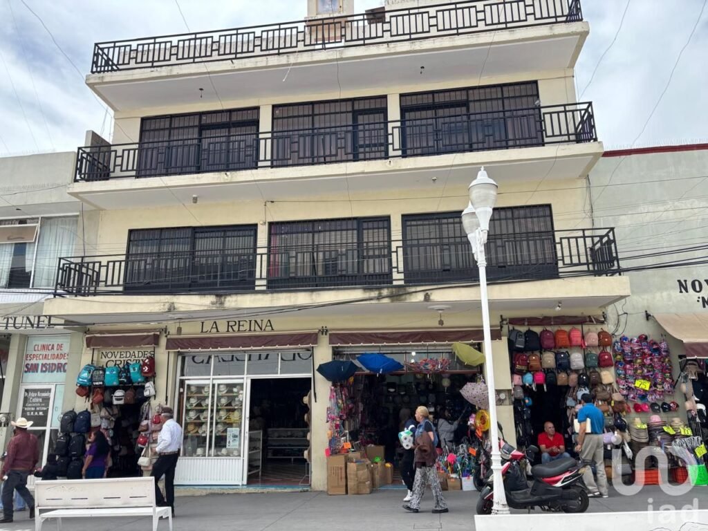 VENTA de EDIFICIO COMERCIAL, Zona Centro, en Fresnillo., Zacat.