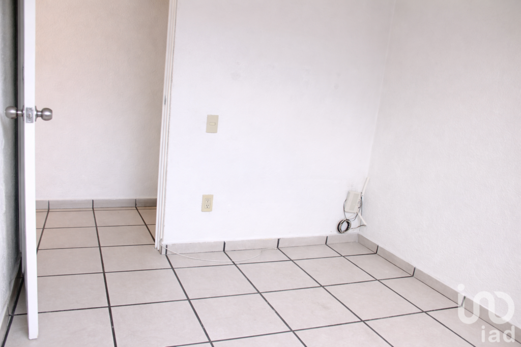 VENTA  DE DEPARTAMENTO FRENTE A PLAZA OCENIA CDMX