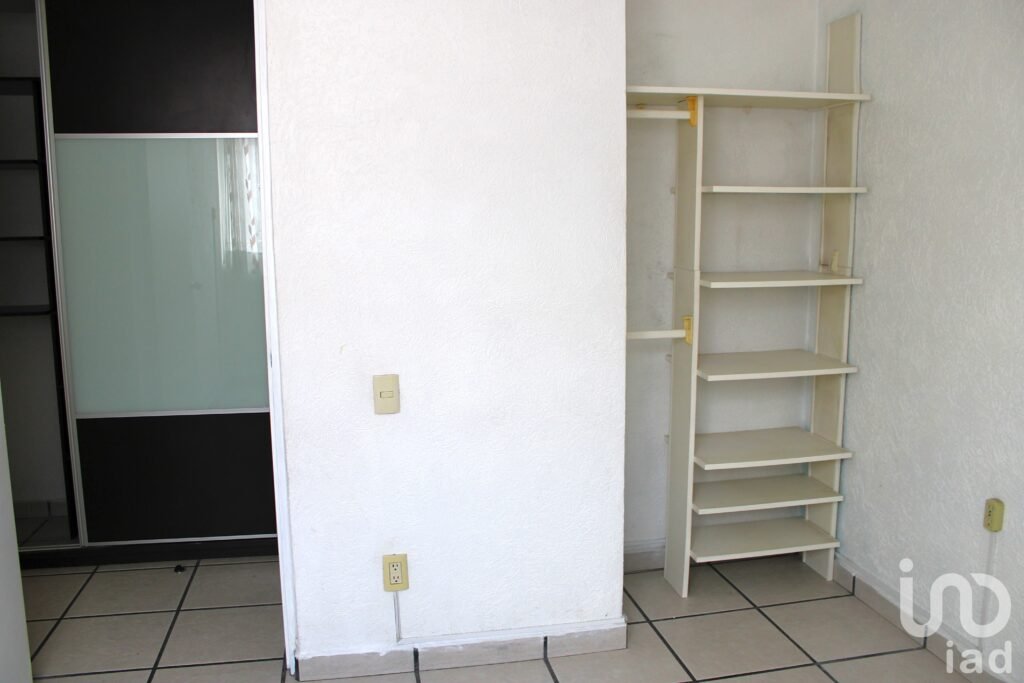 VENTA  DE DEPARTAMENTO FRENTE A PLAZA OCENIA CDMX