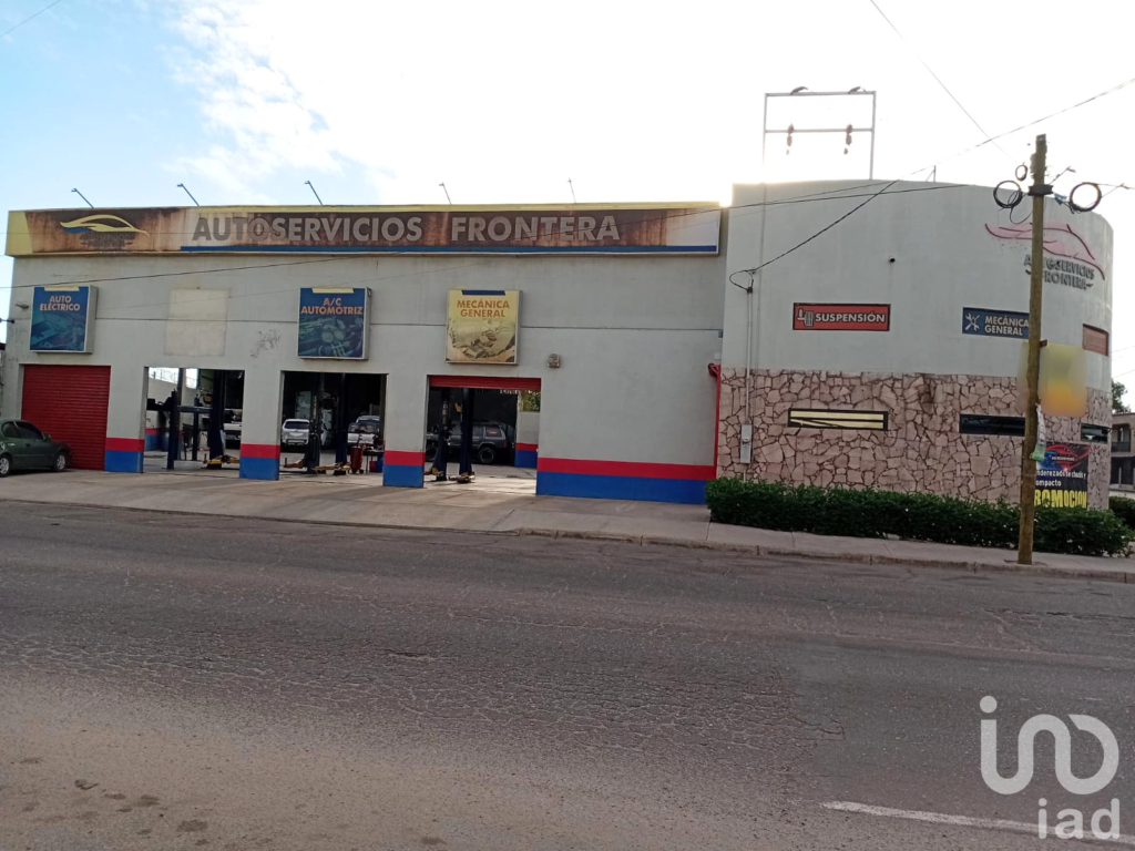 VENTA PROPIEDAD COMERCIAL EN ESQUINA, 1619m² MEXICALI BC