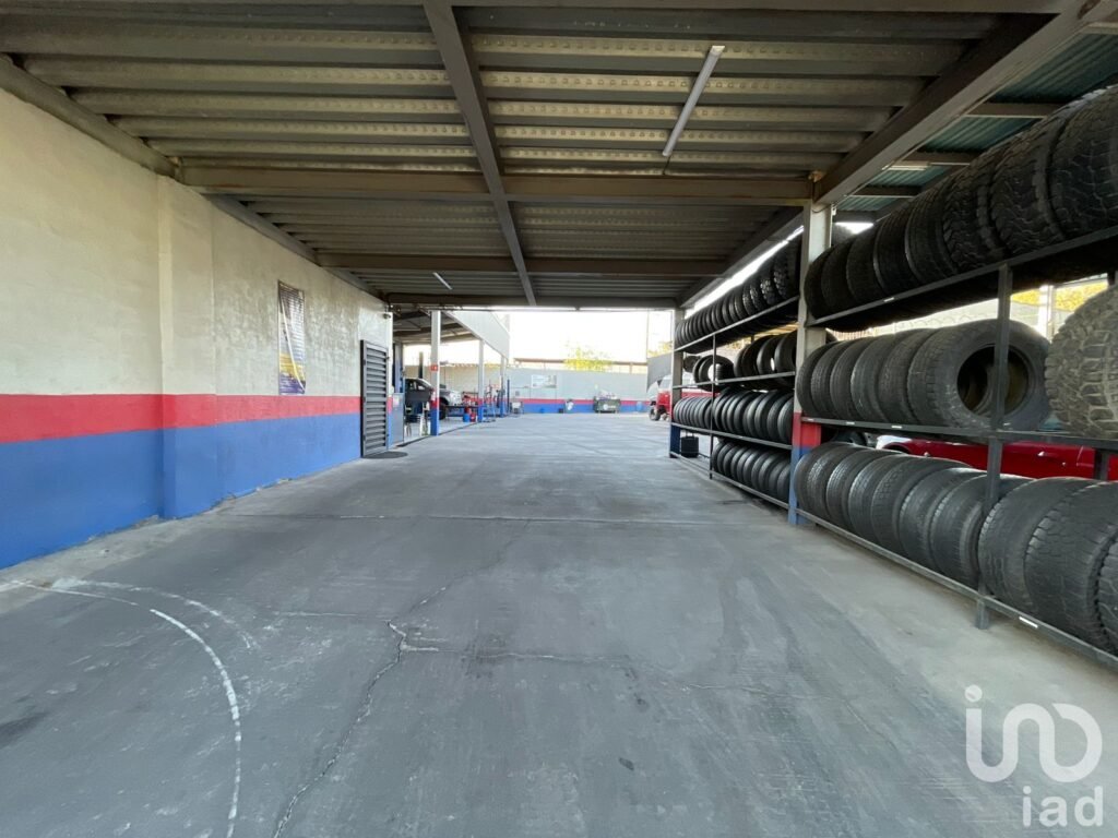 VENTA PROPIEDAD COMERCIAL EN ESQUINA, 1619m² MEXICALI BC