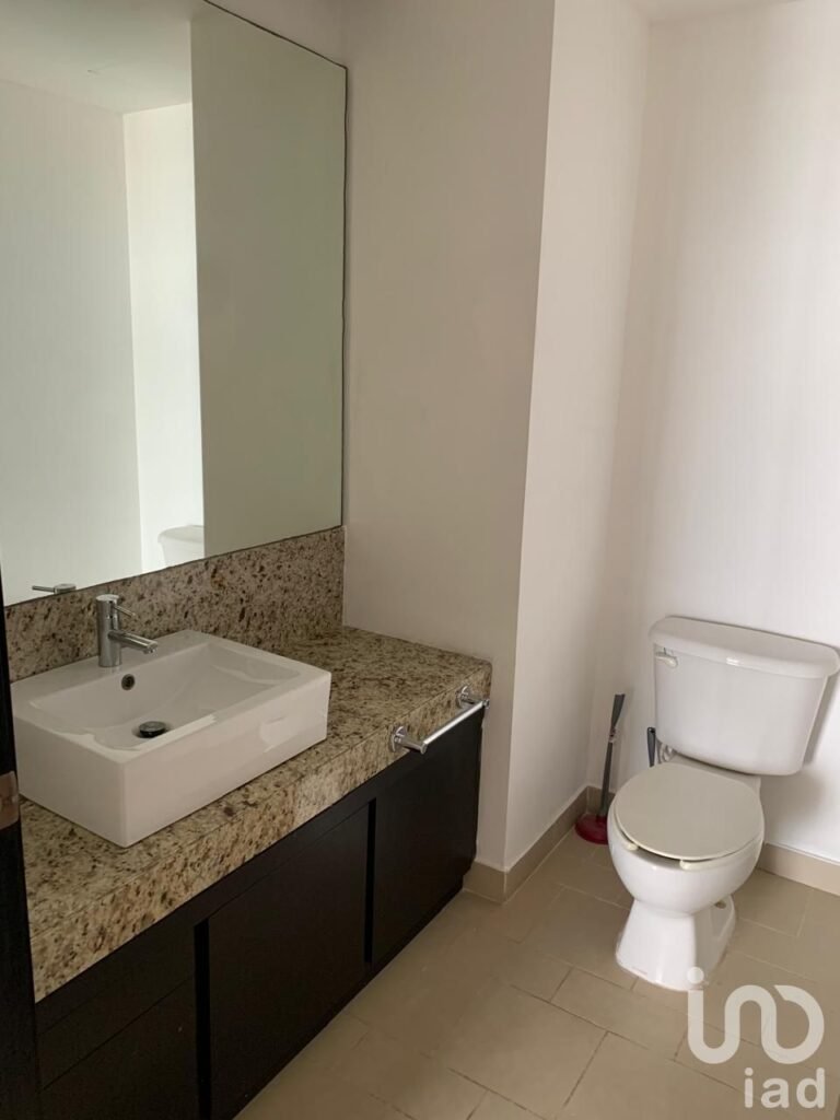 LUJOSO DEPARTAMENTO VISTA AL MAR, EN PUERTO CANCUN, QUINTANA ROO